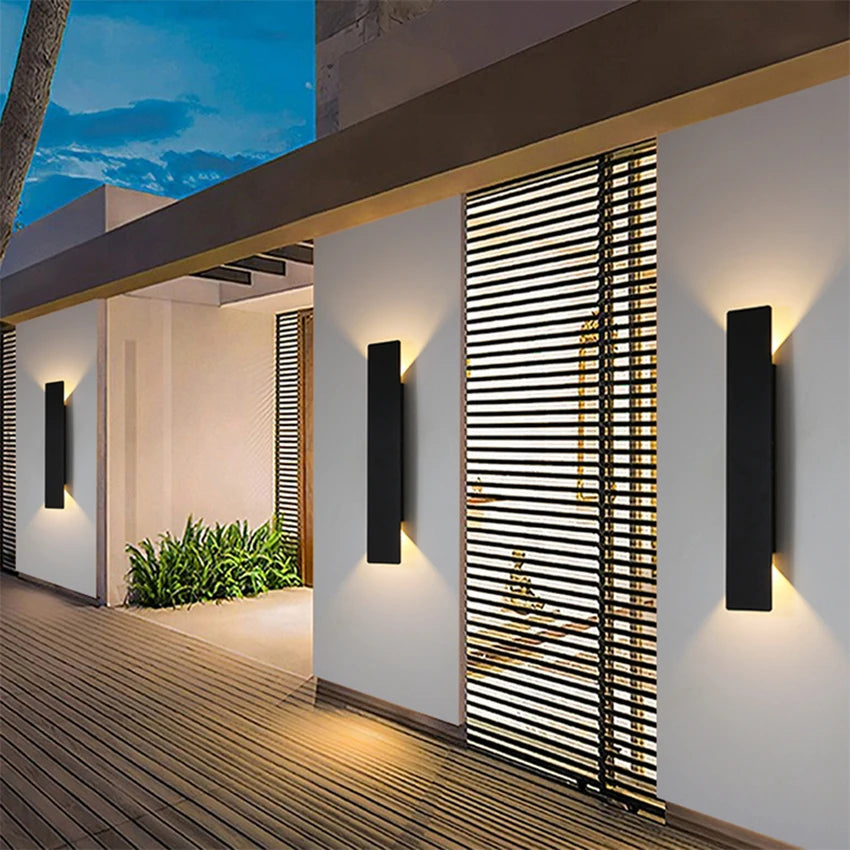 Utomhus LED Vägglampa IP65 – Svart & Vit Aluminium