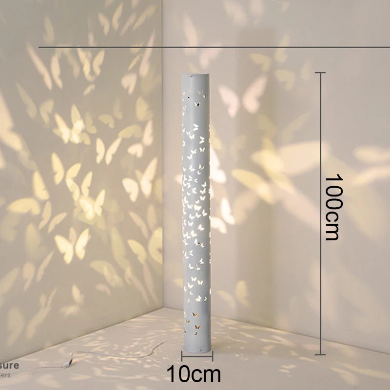 Nordisk INS Golvlampa LED – Minimalist Vardagsrum