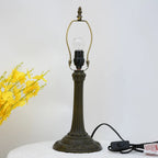 Vintage Lampfot Antik Mässing – E27/E26 för 20–30 cm Lampskärm