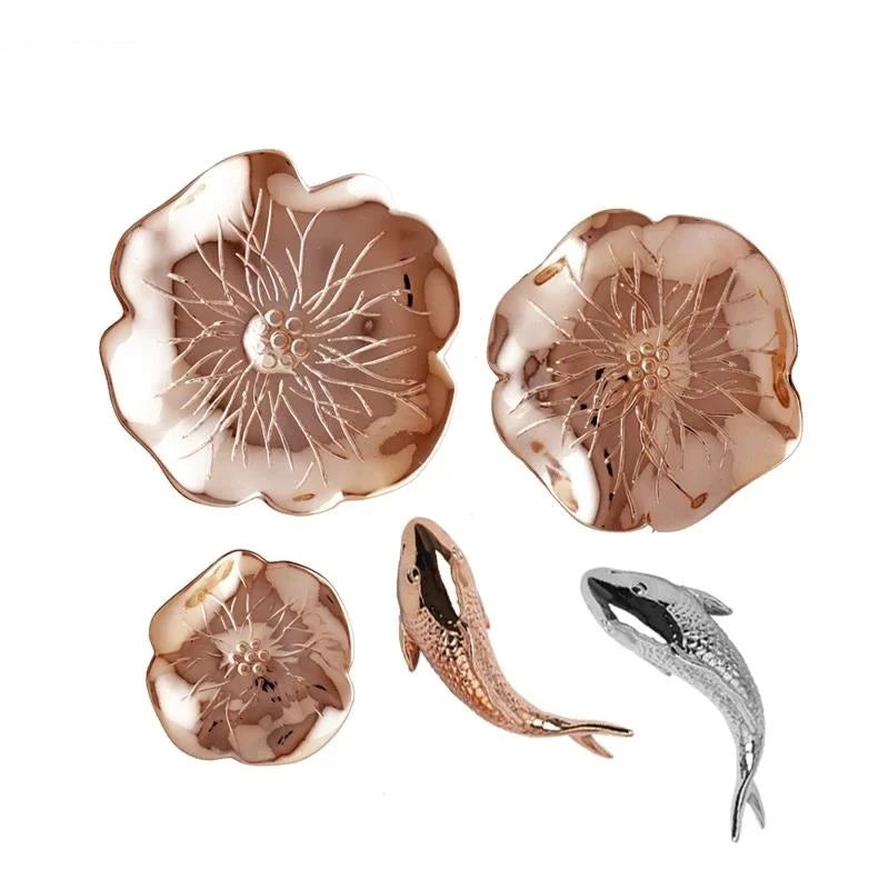 Karp & Lotusblad Resin Väggdekoration – Abstrakt Hantverk Vardagsrum