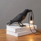 Lyckofågel Bordslampa Resin – Modern Animal Design