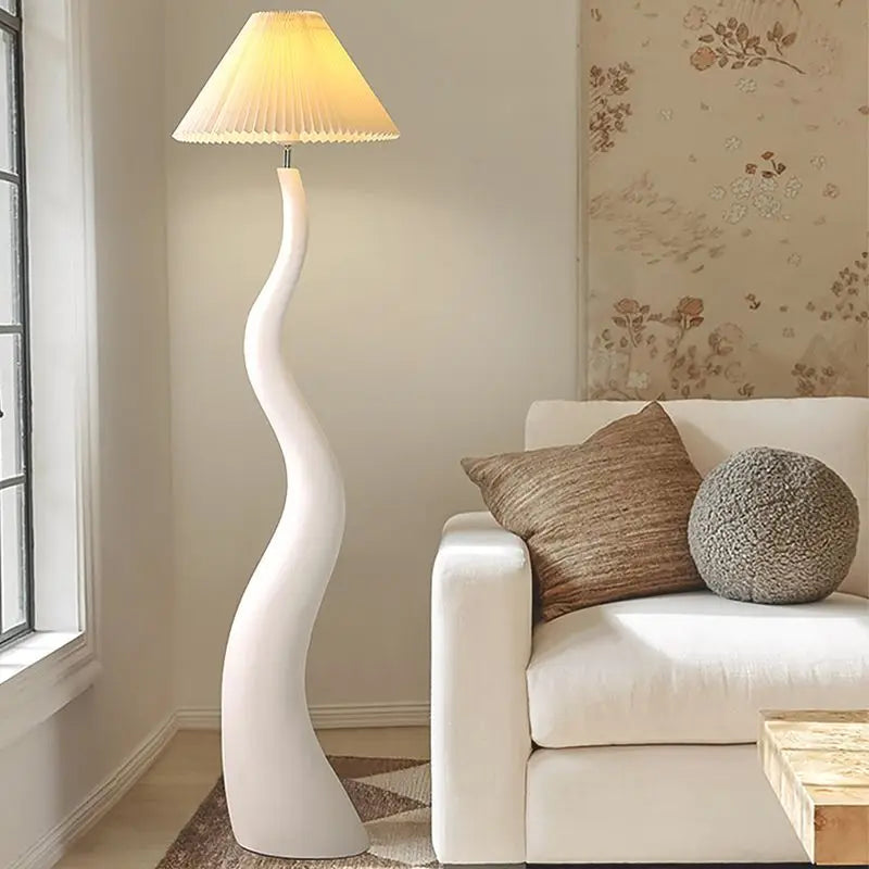 Modern Minimalist Plisserad Golvlampa – Sovrum, Studierum & Soffa