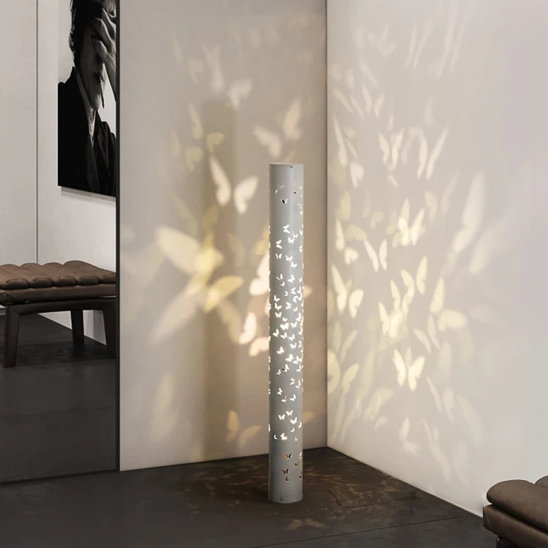Nordisk INS Golvlampa LED – Minimalist Vardagsrum