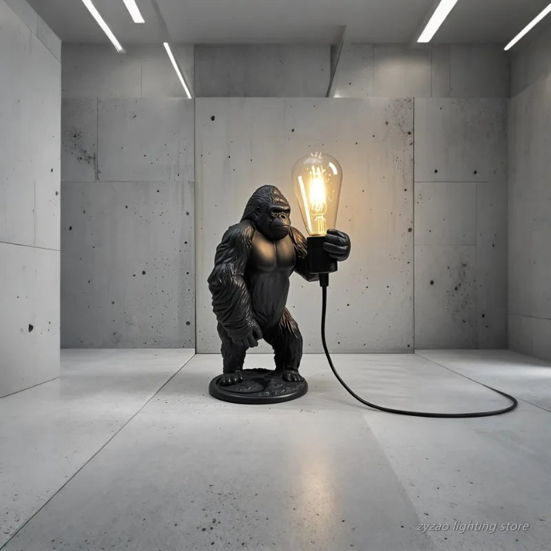Gorilla Golvlampa Resin – Kreativ Djurdekorationslampa