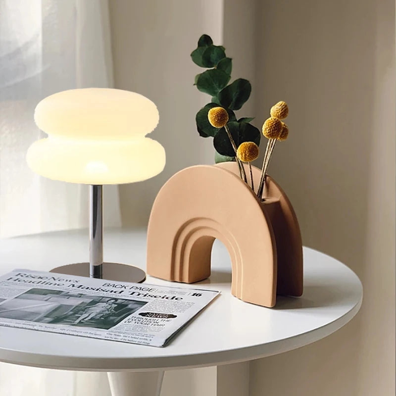 Macaron LED Bordslampa – Trichromatic Dimning Sovrum