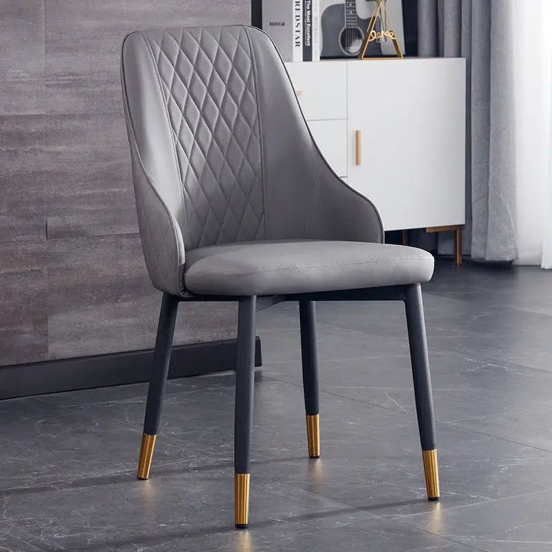 Restaurangstol UVR – Enkel & Modern