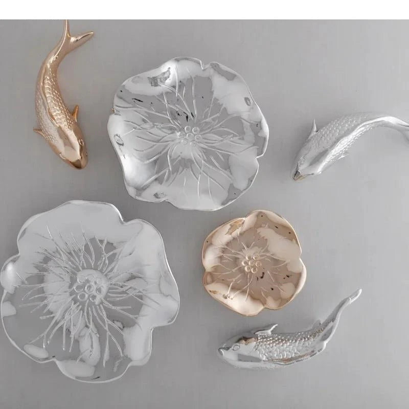 Karp & Lotusblad Resin Väggdekoration – Abstrakt Hantverk Vardagsrum