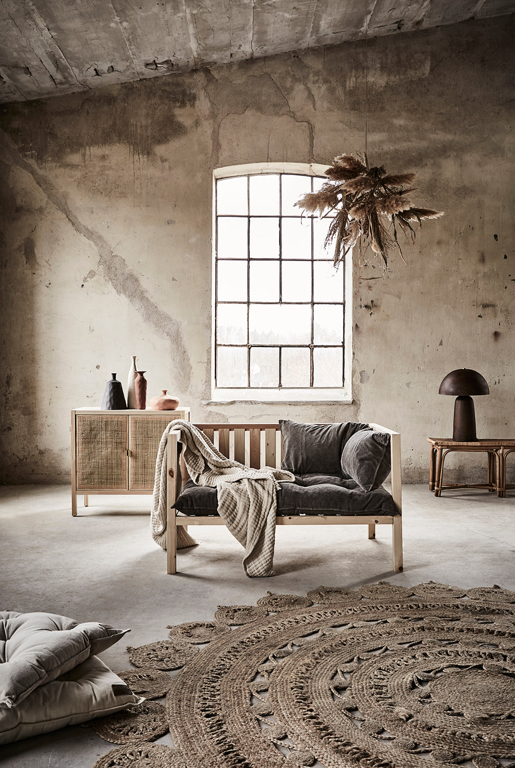 FUNGI Bordslampa L, Brun