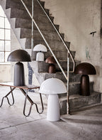 FUNGI Bordslampa L, Brun